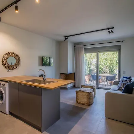 דירה Blue Symphony And ניקיאנה