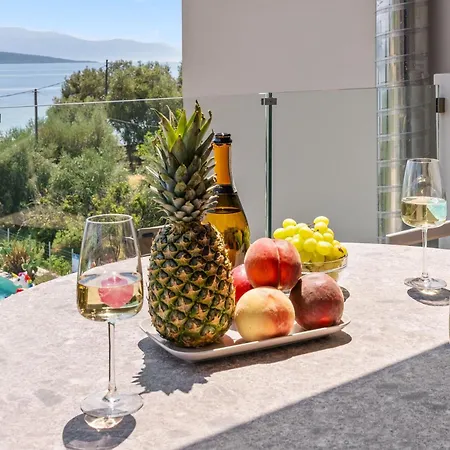 Blue Symphony Suites&apartments *